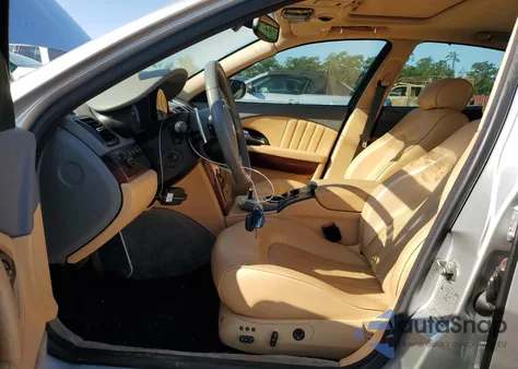 2005 Maserati Quattroporte M139 из США, поврежденный, VIN ZAMCE39AX50019962